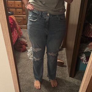 Good American Distressed Blue Jeans